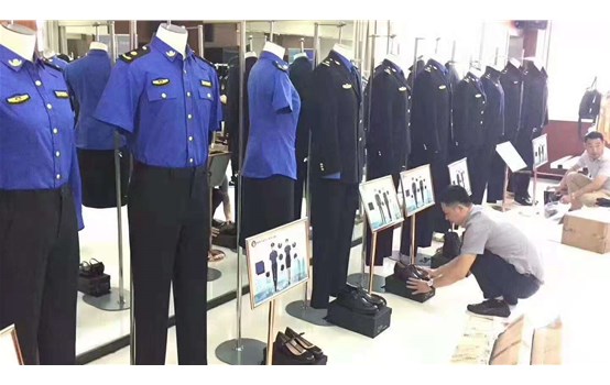 想要在南陽(yáng)定做工作服？看過(guò)豫豪制衣再?zèng)Q定